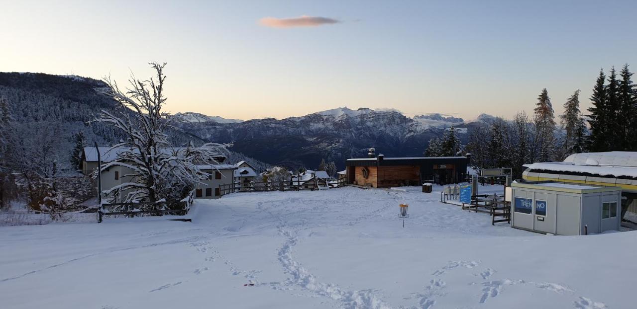 Hotel Martinella Folgaria Esterno foto