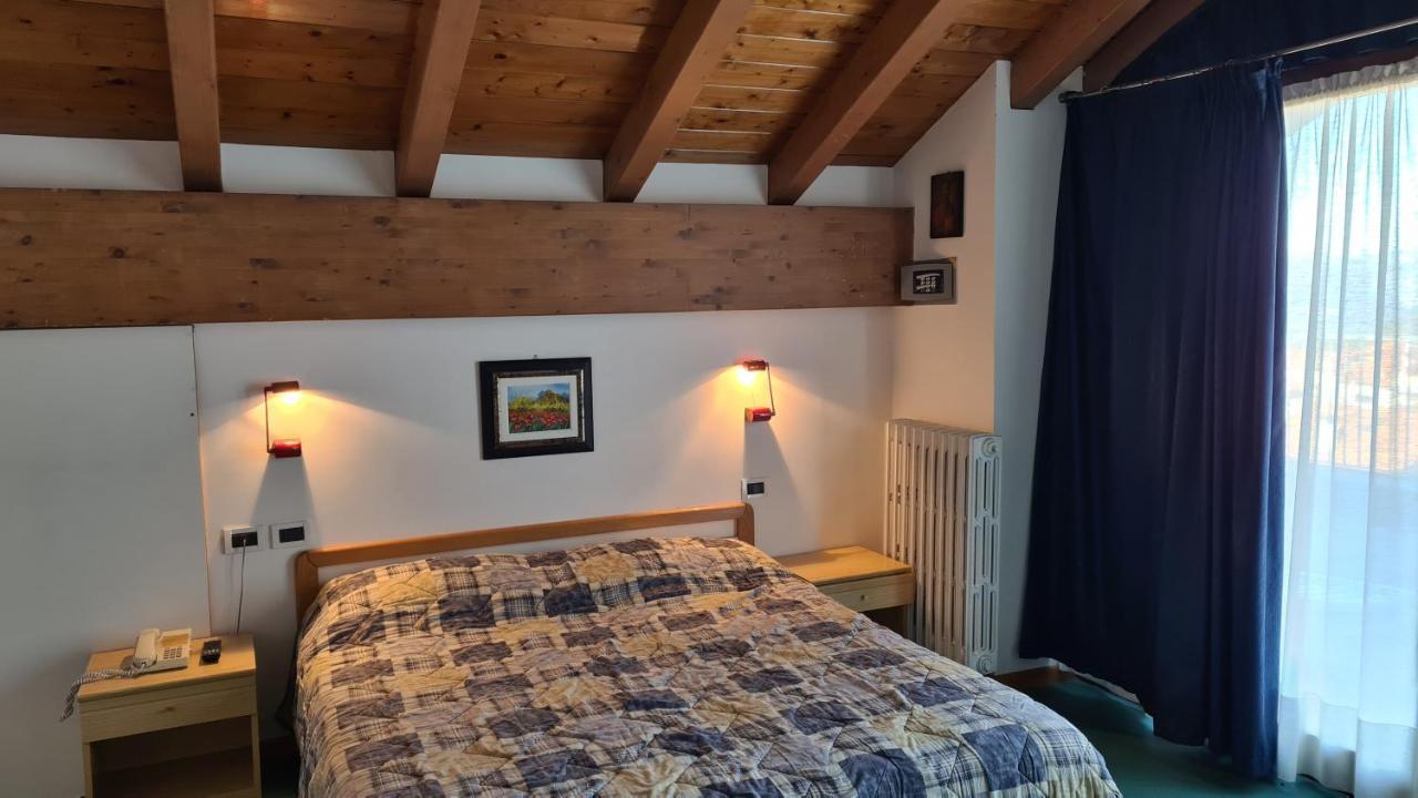 Hotel Martinella Folgaria Esterno foto
