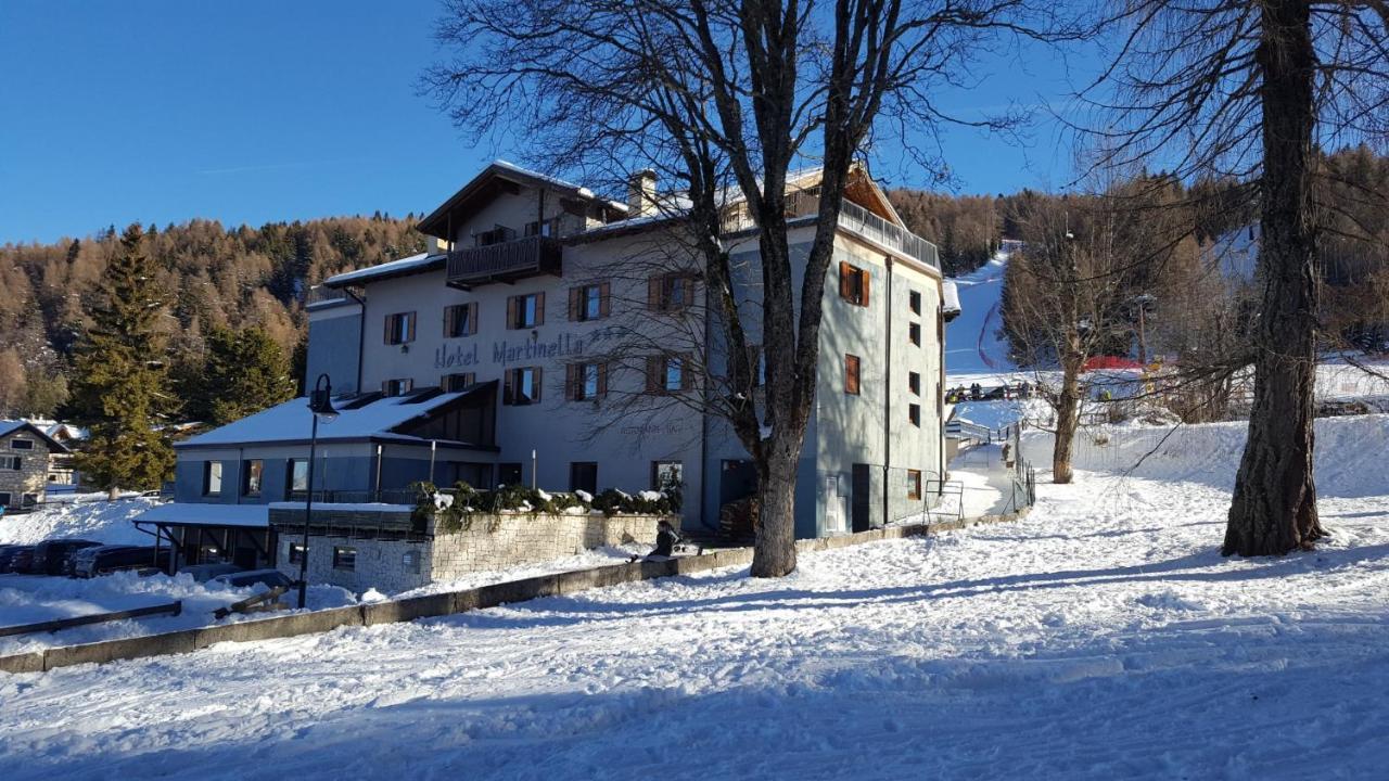 Hotel Martinella Folgaria Esterno foto