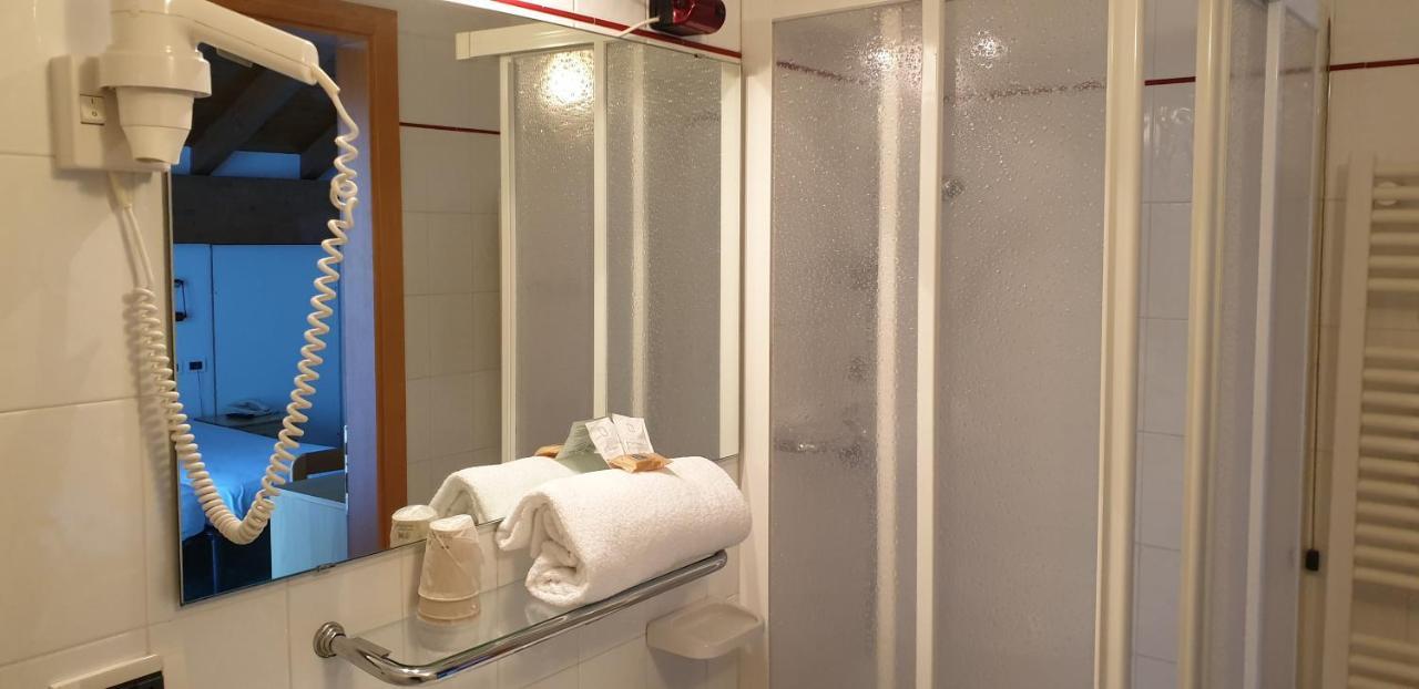 Hotel Martinella Folgaria Esterno foto